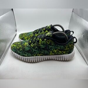 New Balance 99 Tropical Print Green and Black Sneakers size 10